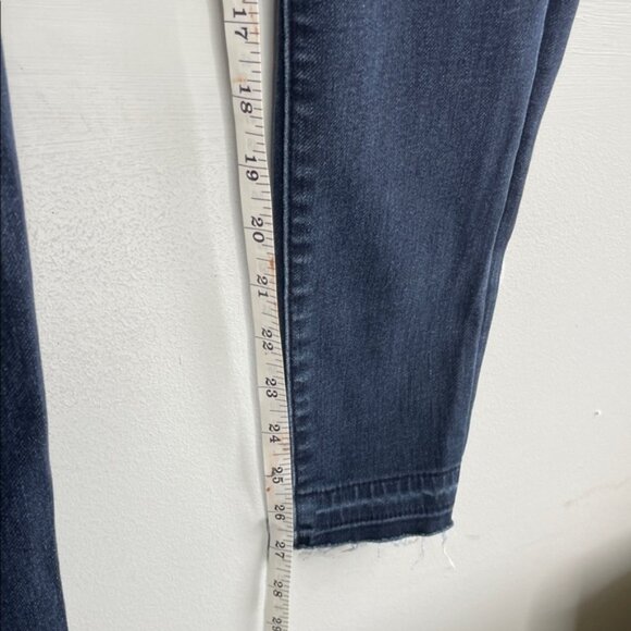 American Eagle Outfitters Women's Distressed Dark Blue Skinny Jeans - Picture 12 of 12